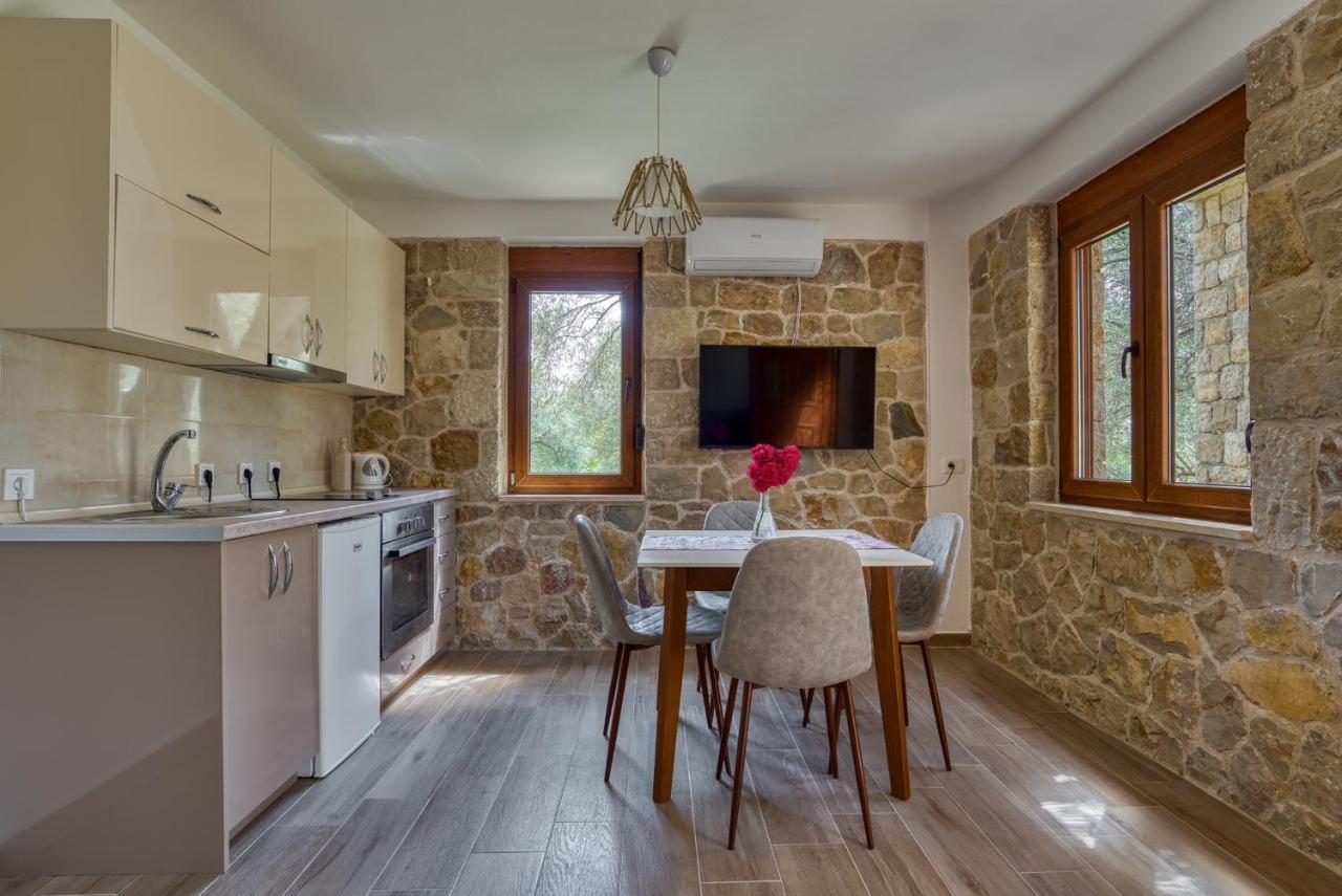 Stonehouse In Olives Appartement Ulcinj Buitenkant foto