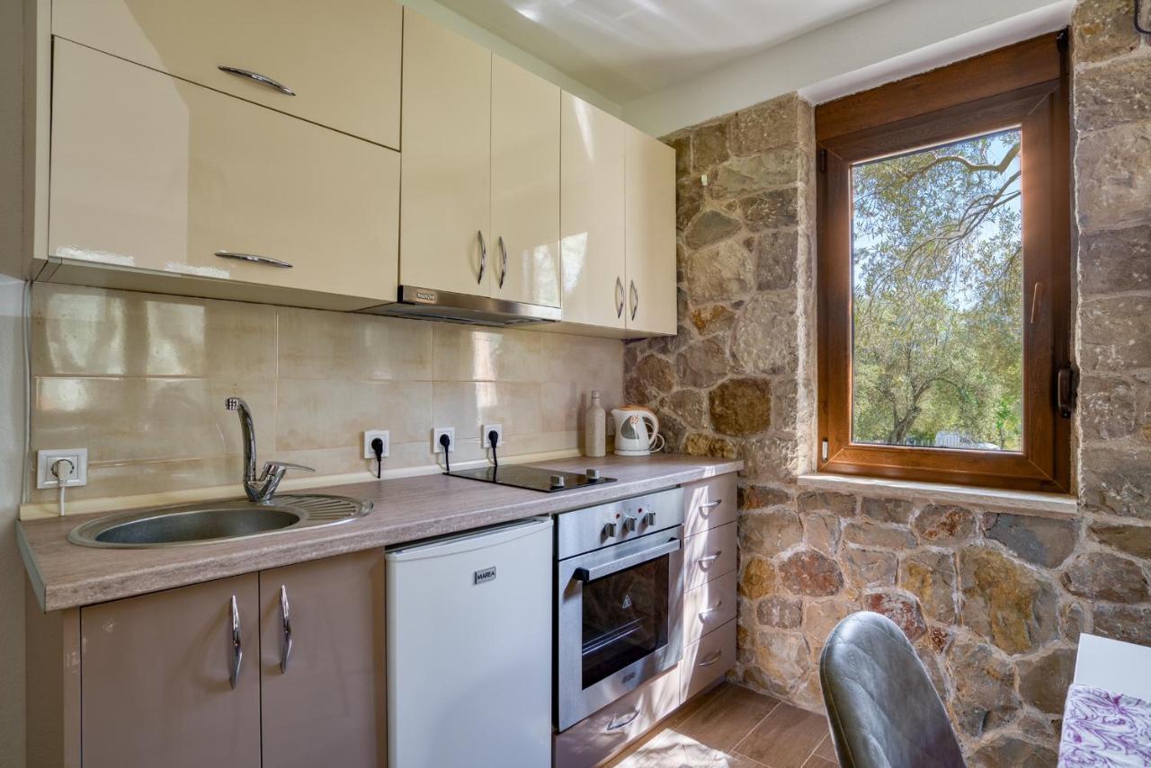 Stonehouse In Olives Appartement Ulcinj Buitenkant foto