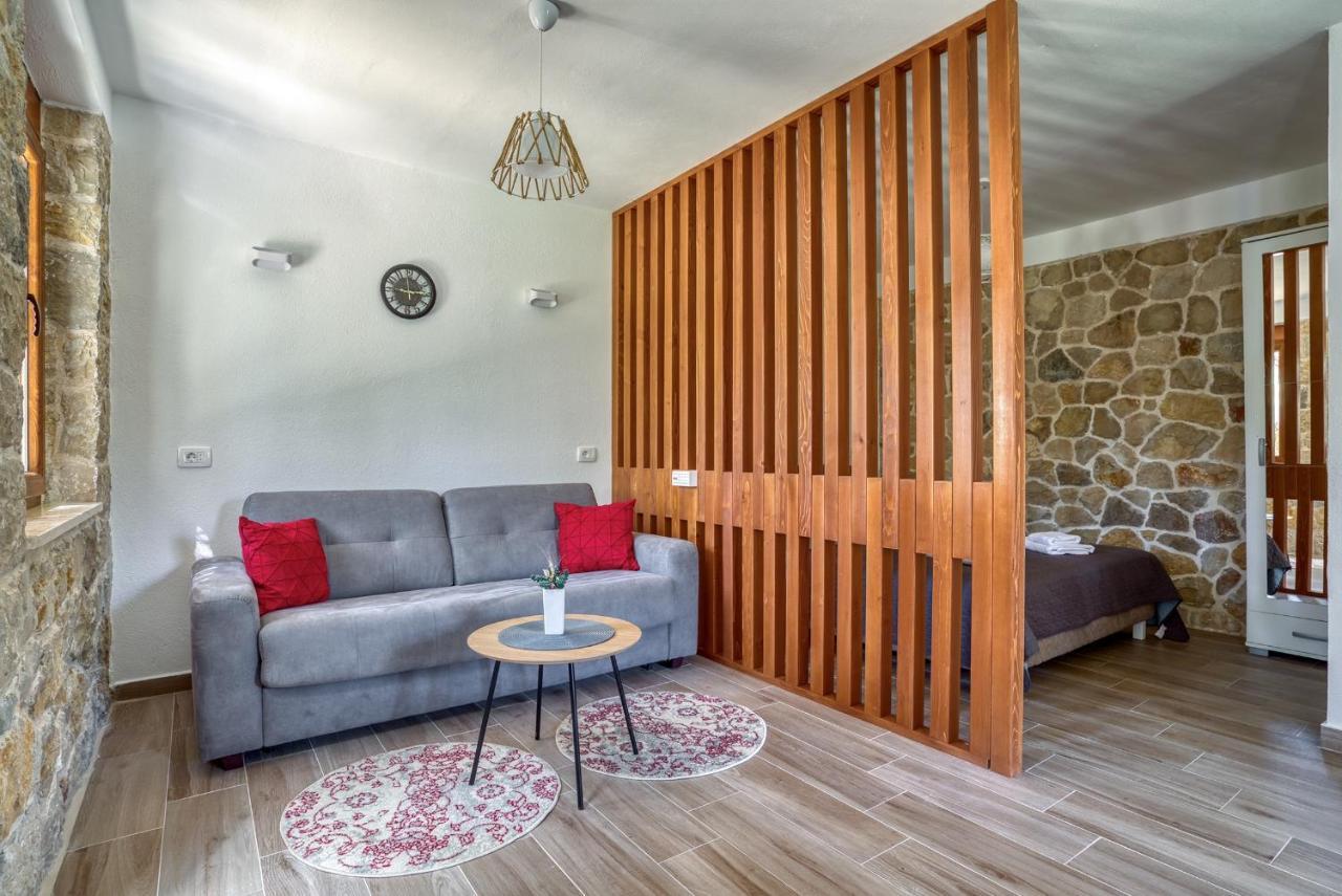 Stonehouse In Olives Appartement Ulcinj Buitenkant foto